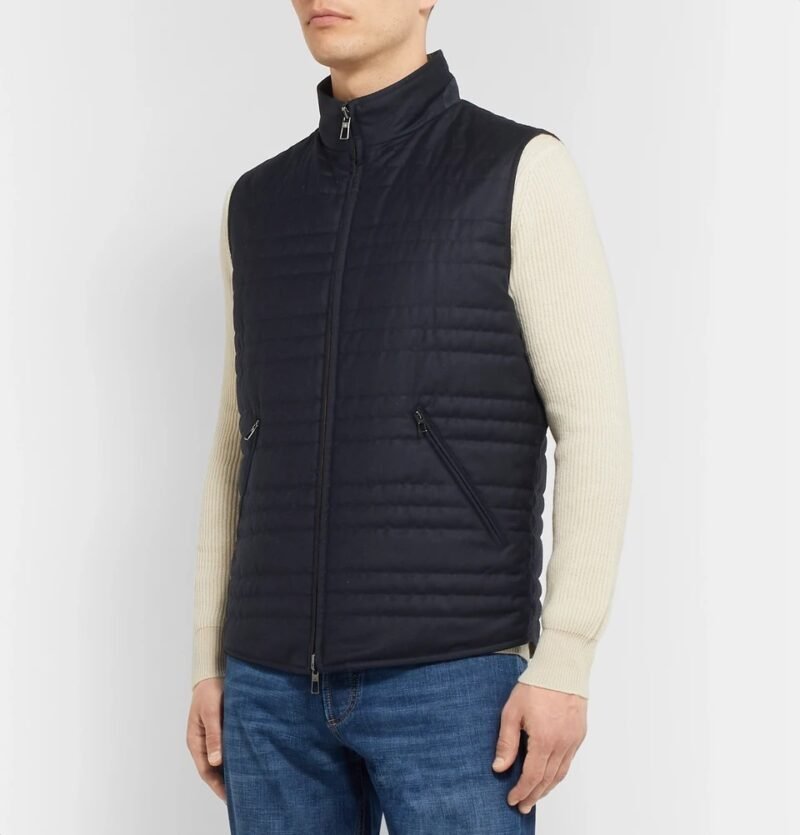 Men's Reversible Quilted Rain System Micro fiber and Virgin Wool-Blend Gilet - Image 5