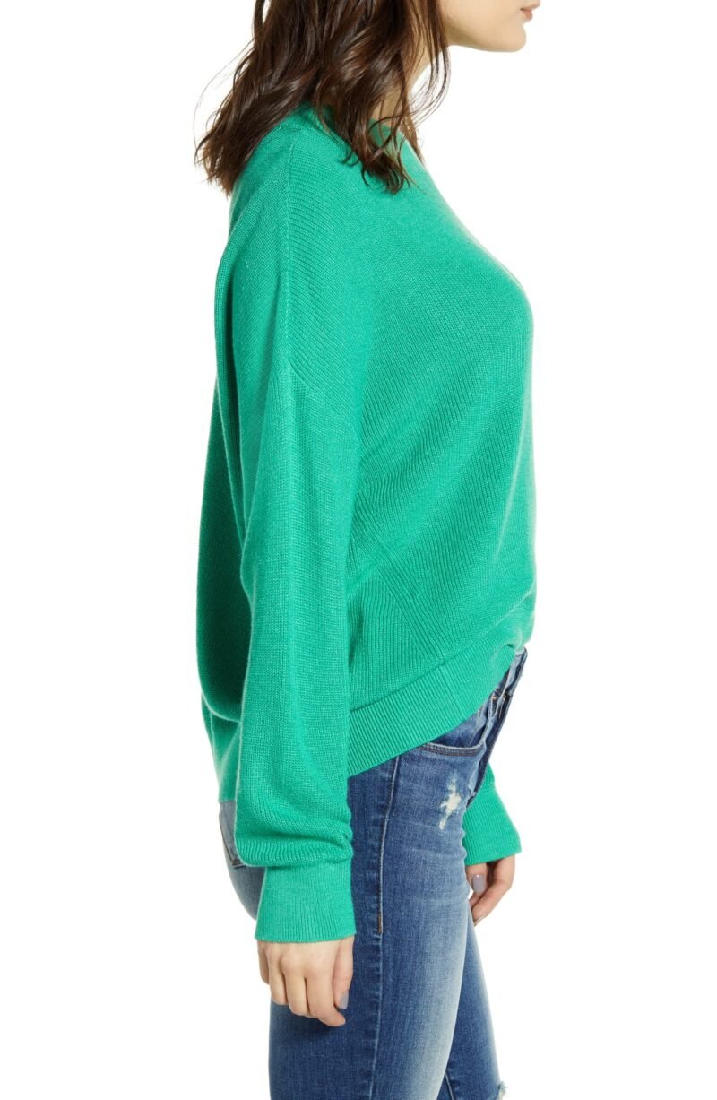 Women's Light weight Round Neck Sweater - Image 3