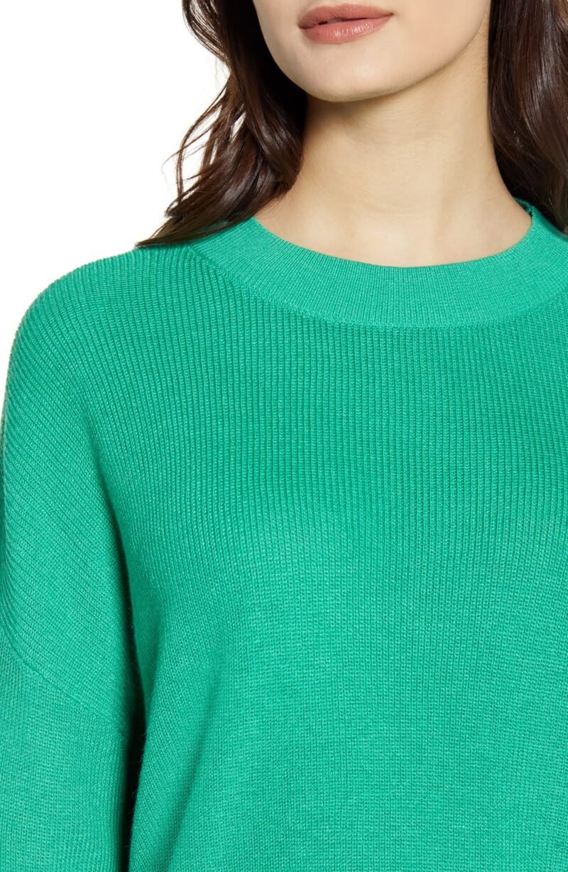 Women's Light weight Round Neck Sweater - Image 4