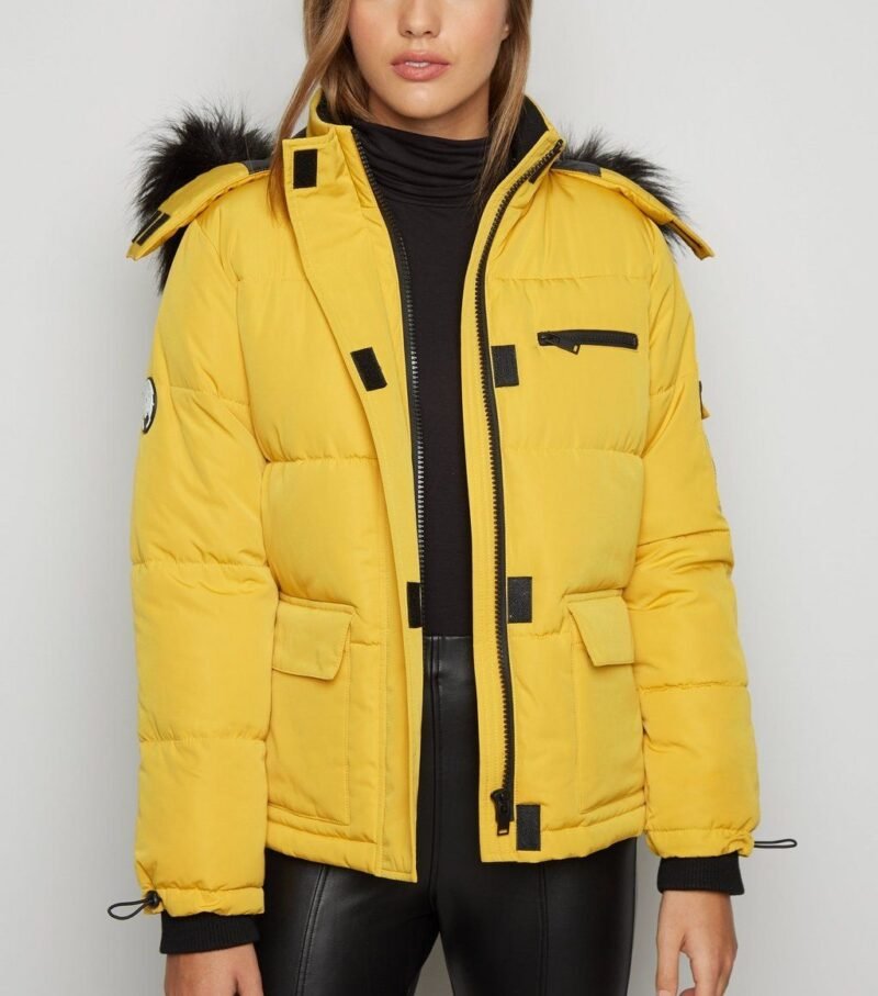 Women's Faux Fur Trim Short Puffer Jacket - Image 3