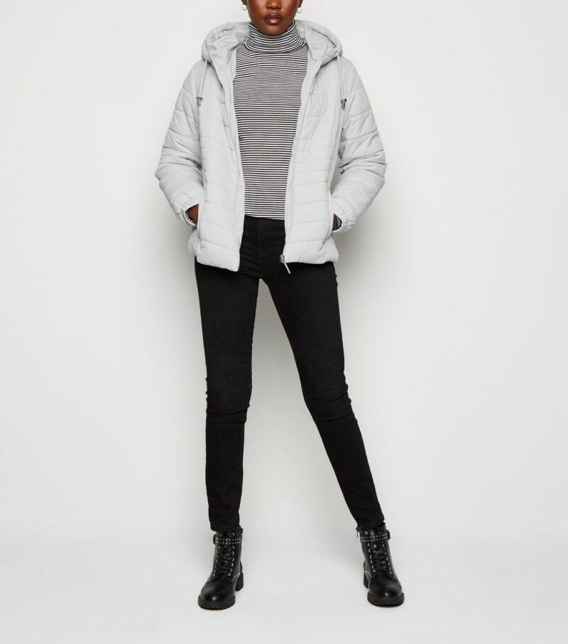 Women's Pale Grey Lightweight Hooded Puffer Jacket - Image 4