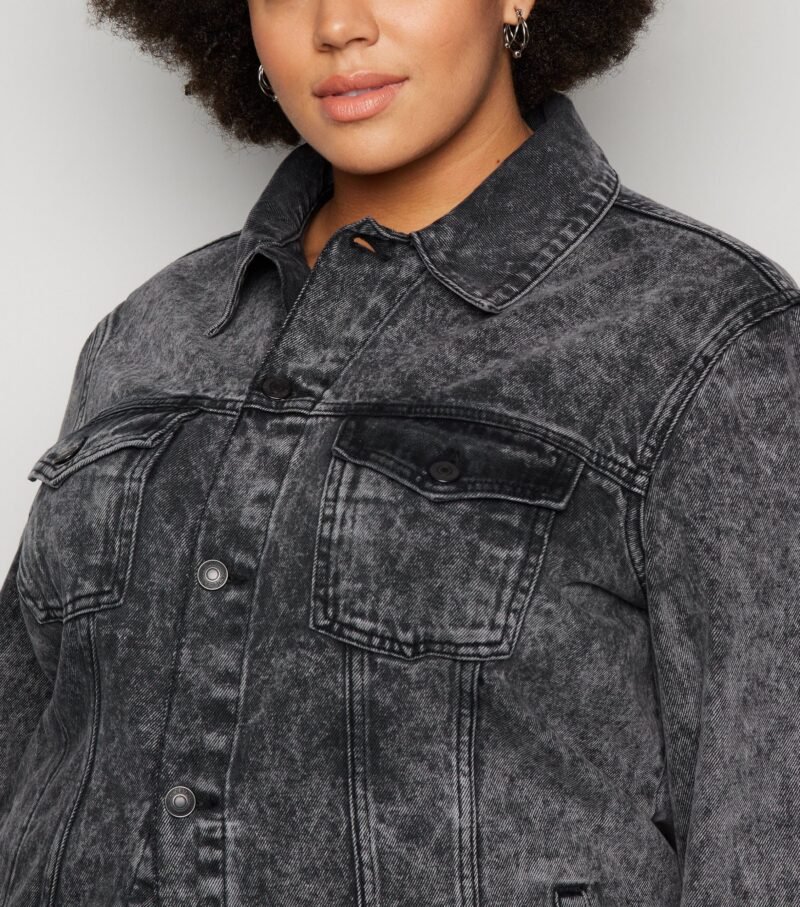 Women's Black Acid Wash Oversized Denim Jacket - Image 4