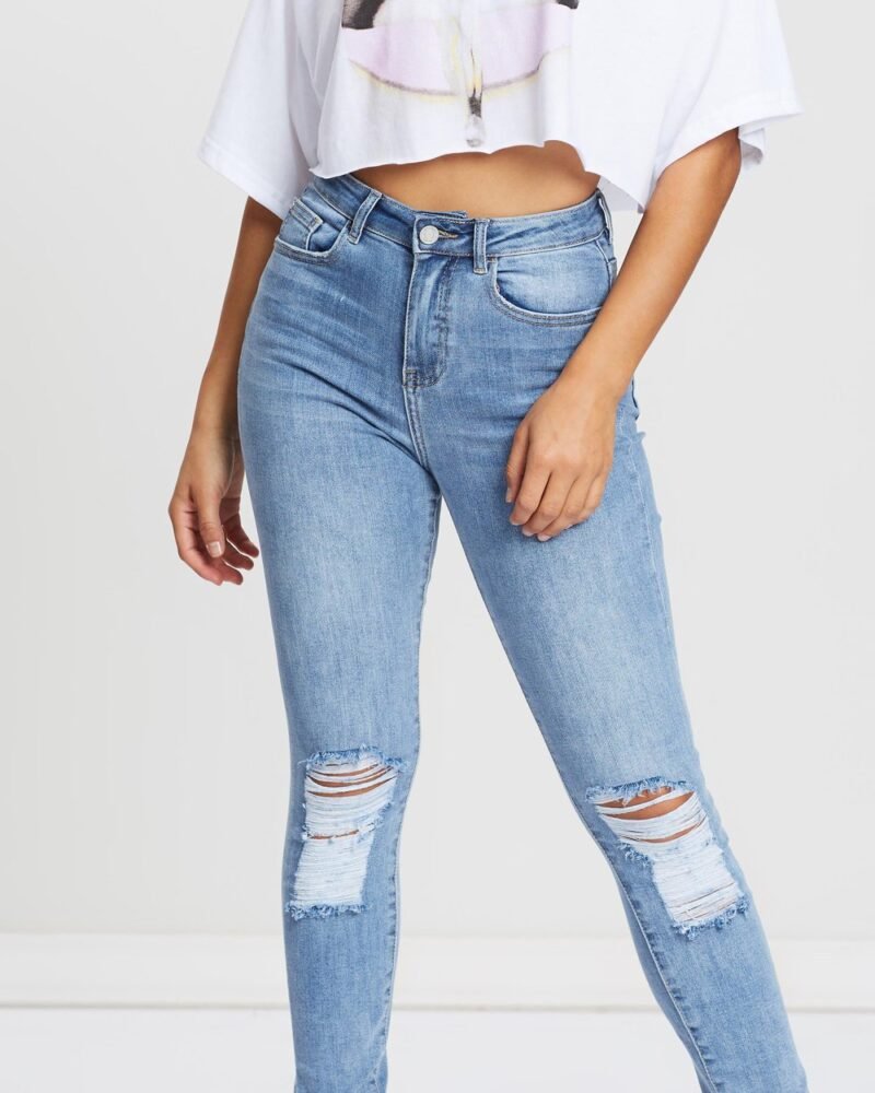 Women's Sinner Hem Slit Ripped Skinny Jeans - Image 3