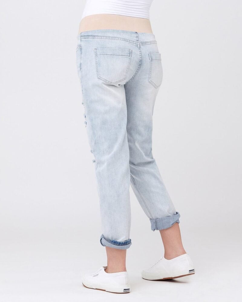 Women's Boyfriend Jeans - Image 4