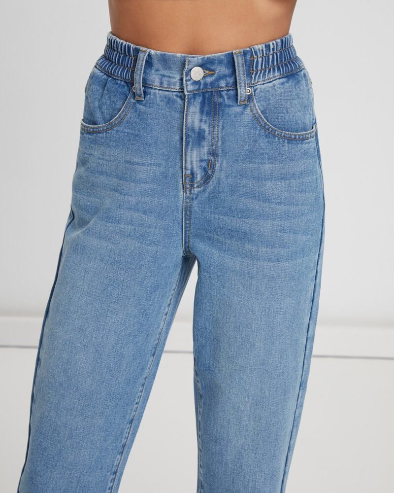 Women's Mom Jeans - Image 4