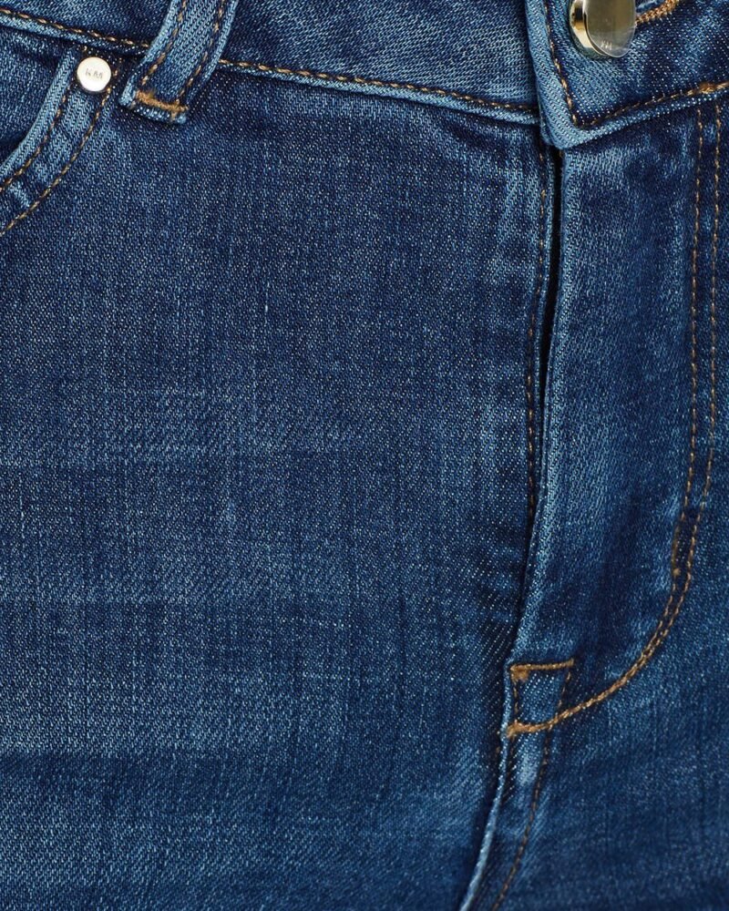 Women's Mid-Wash Jeans - Image 5