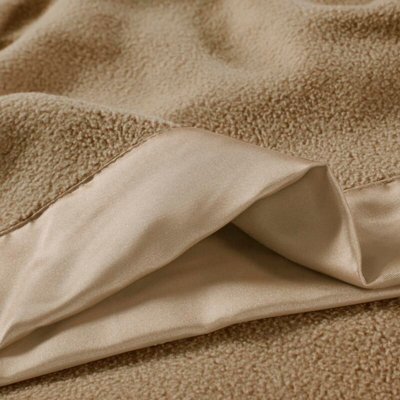 Micro Fleece Blanket - Image 5